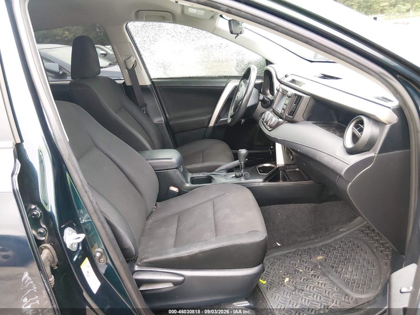 2018 TOYOTA RAV4 auction photo 5