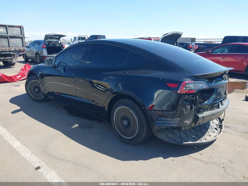 Vin: 5yj3e1eb2jf186237, lot: 46530260, tesla model 3 long range/performance 20183