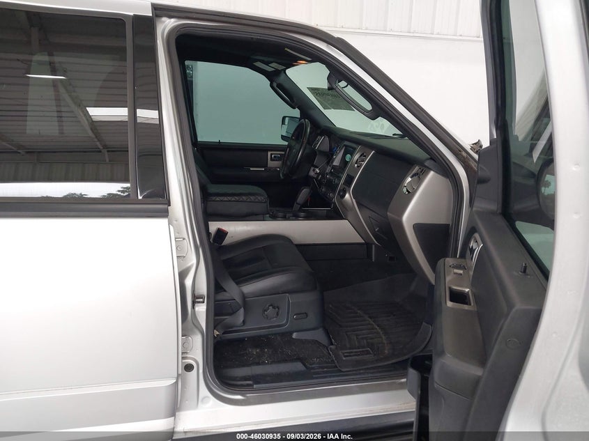 2015 FORD EXPEDITION auction photo 5