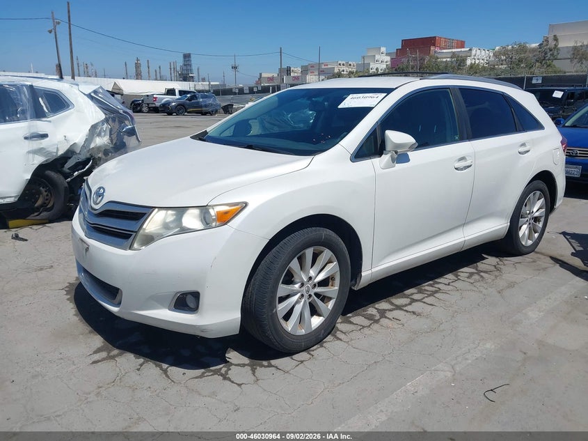 2013 TOYOTA VENZA auction photo 2