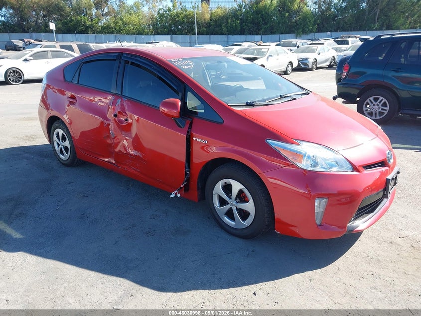 2013 TOYOTA PRIUS auction photo 1