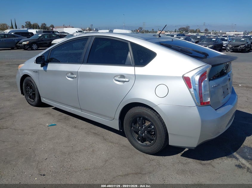 2014 TOYOTA PRIUS auction photo 3