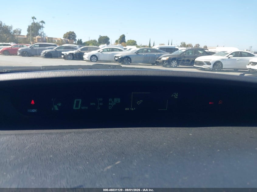 2014 TOYOTA PRIUS auction photo 7