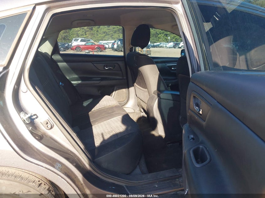 2017 NISSAN ALTIMA auction photo 8