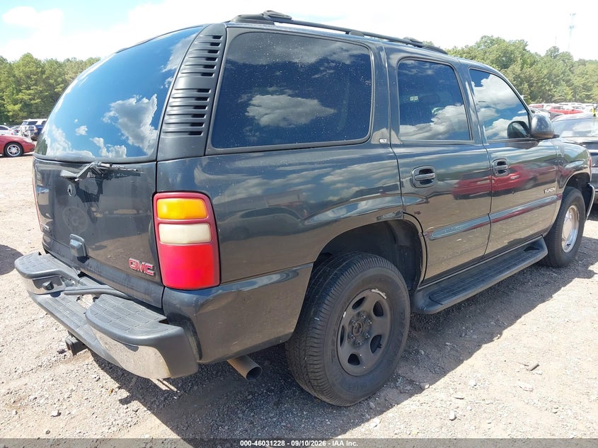 2003 GMC YUKON auction photo 4