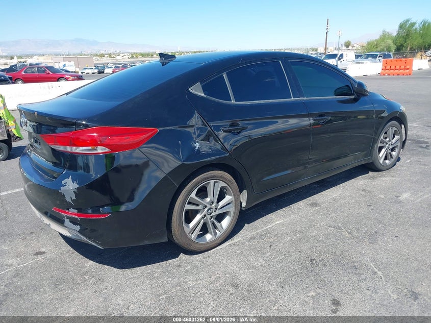 2017 HYUNDAI ELANTRA auction photo 4