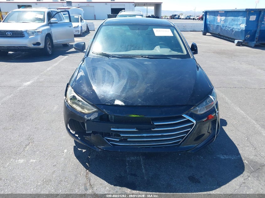 2017 HYUNDAI ELANTRA auction photo 6