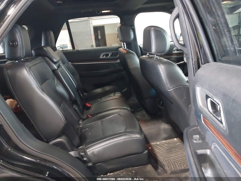 2017 FORD EXPLORER auction photo 8