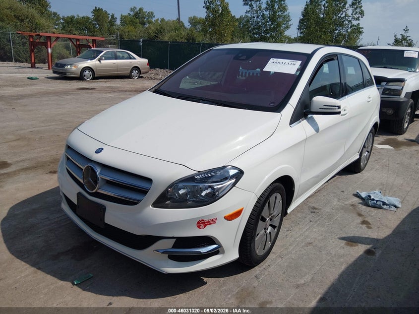 2017 MERCEDES-BENZ B 250E auction photo 2