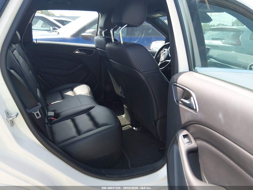 2017 MERCEDES-BENZ B 250E auction photo 8