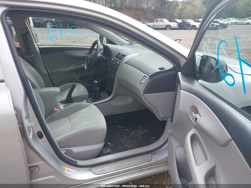 TOYOTA COROLLA 2011 VIN 2T1BU4EE6BC690547