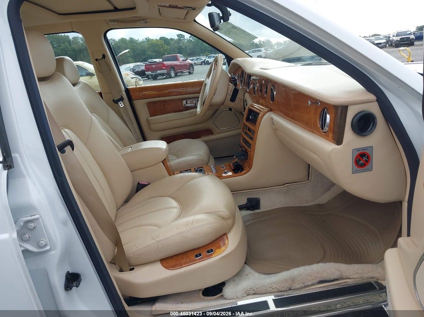ROLLS-ROYCE SILVER SERAPH 2000 VIN SCALA61E3YCX04105