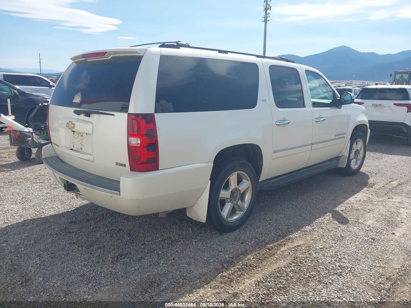 2011 CHEVROLET SUBURBAN 1500 auction photo 4