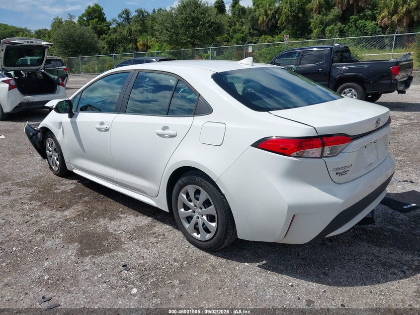 TOYOTA COROLLA - zdjęcie 3