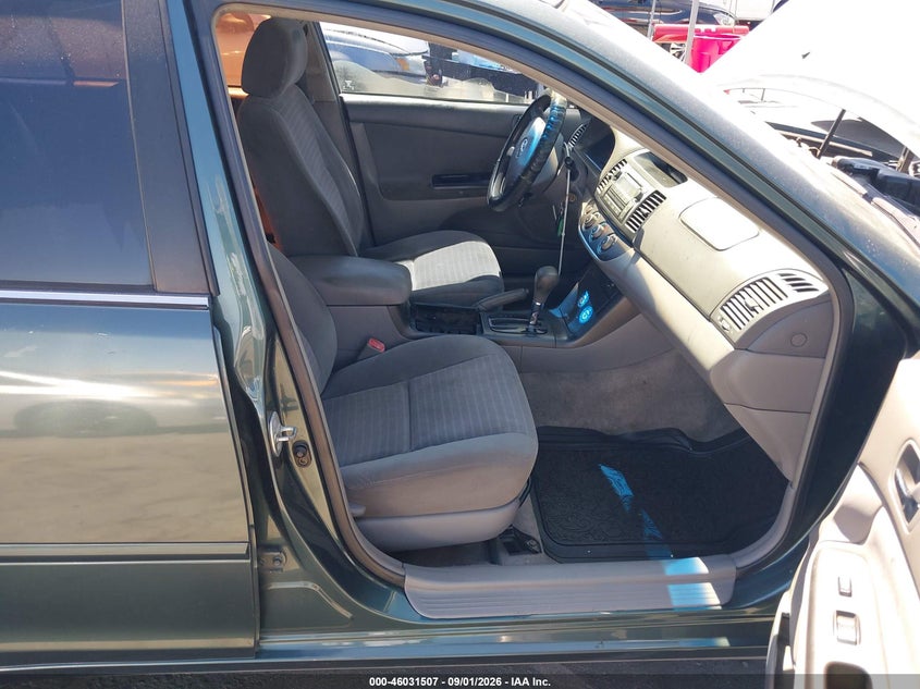 2005 TOYOTA CAMRY auction photo 5