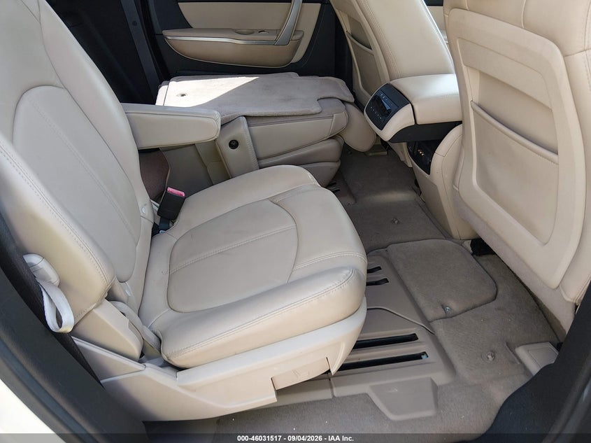 2011 GMC ACADIA auction photo 8