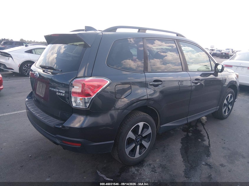 2017 SUBARU FORESTER auction photo 4