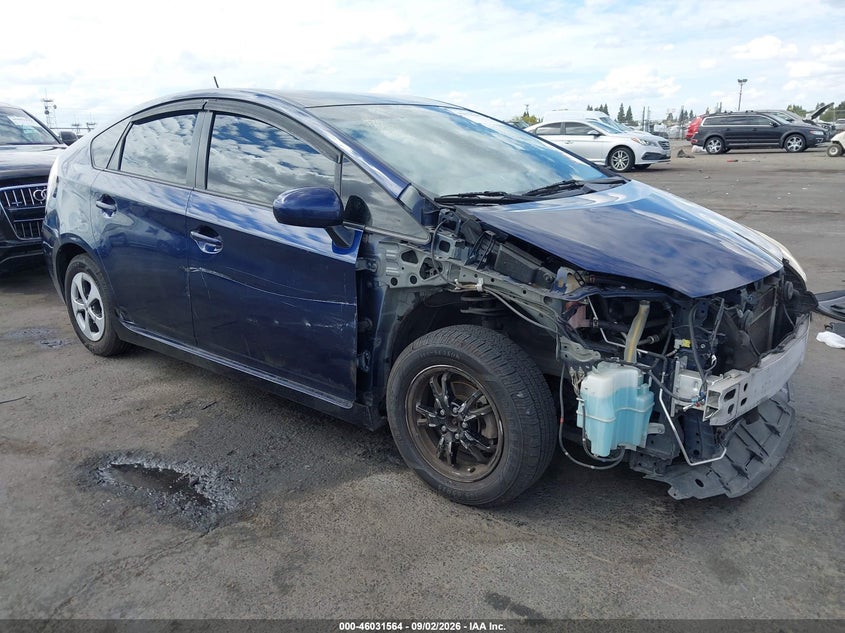 Vin: jtdkn3du0e1777823, lot: 46530983, toyota prius two 2014 img_1