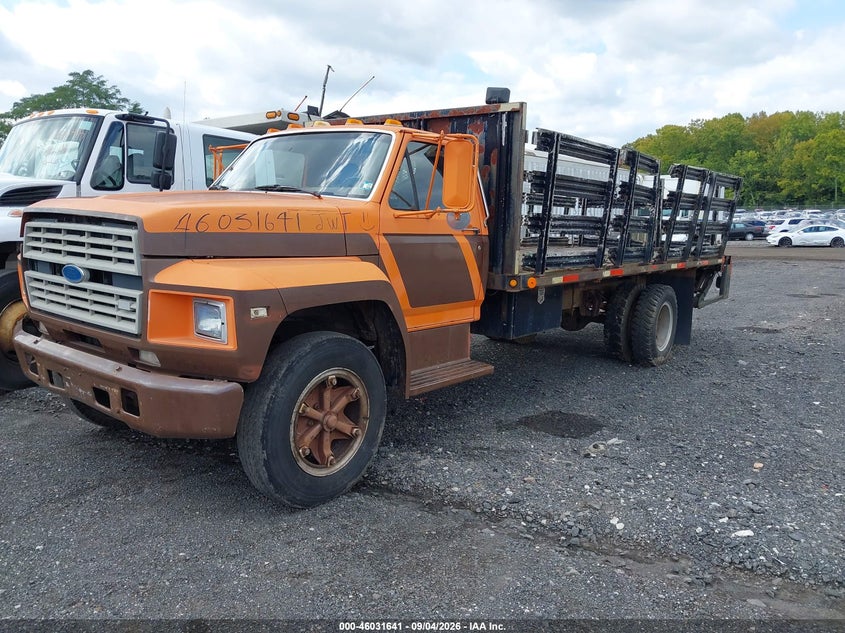1988 FORD F600 auction photo 2