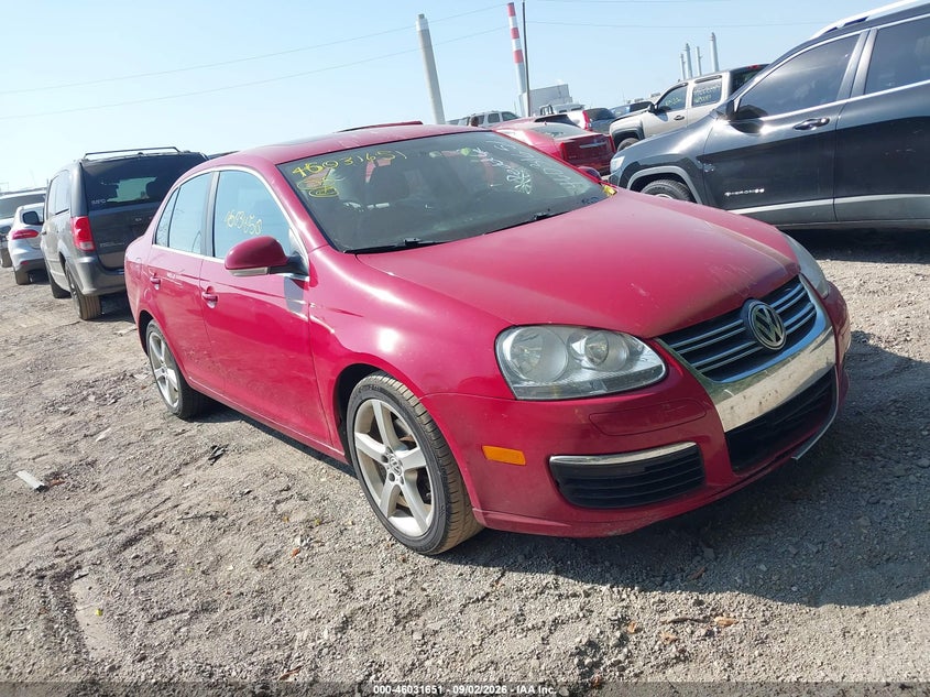 2010 VOLKSWAGEN JETTA auction photo 1