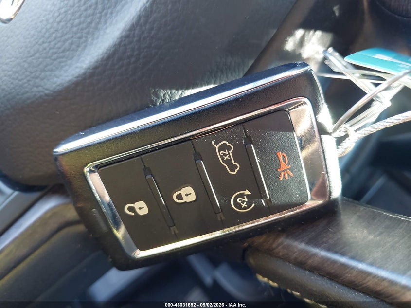 JEEP GRAND CHEROKEE L - zdjęcie 11