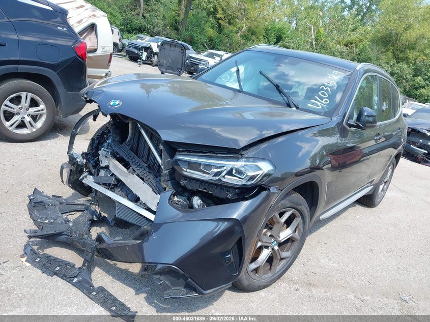 2024 BMW X3 xDrive30I, Front End, IAAI, VIN 5UX53DP02R9V39138 — photo 2