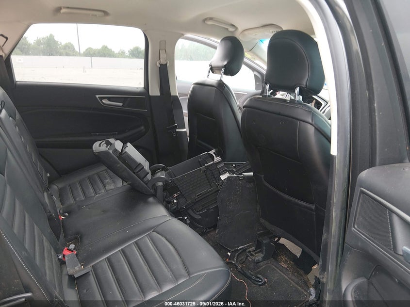 2016 FORD EDGE auction photo 8