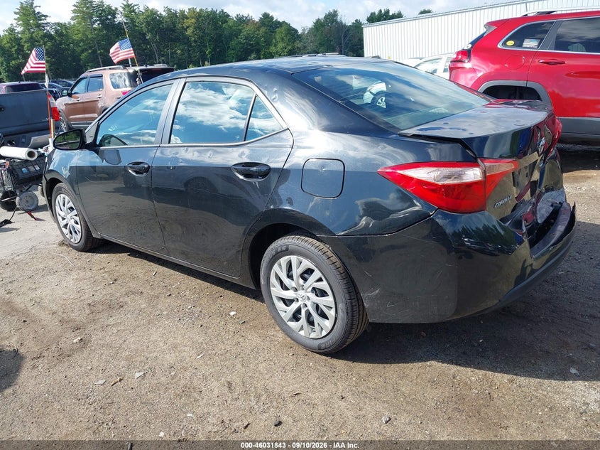 TOYOTA COROLLA - zdjęcie 3