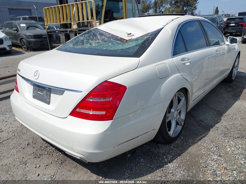 2013 MERCEDES-BENZ S 550 auction photo 4