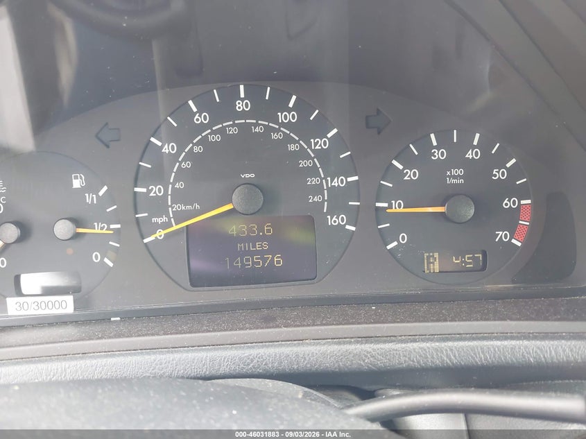 2002 MERCEDES-BENZ CLK 320 auction photo 7