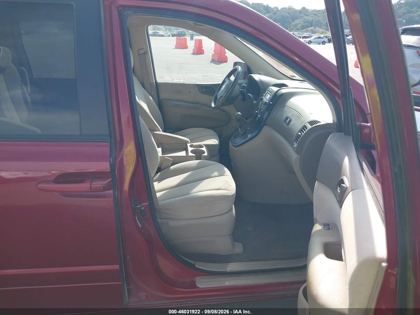 2008 KIA SEDONA auction photo 5
