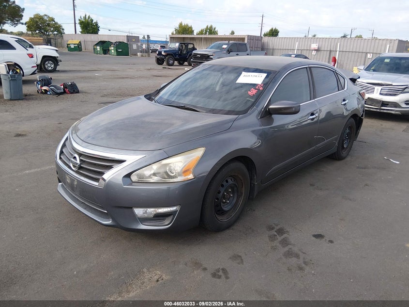 2014 Nissan Altima, Rear, IAAI, VIN 1N4AL3AP5EN349356 — photo 2