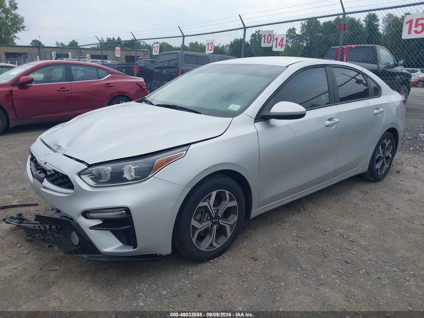 2020 Kia Forte, Front End, IAAI, VIN 3KPF24ADXLE205799 — photo 2