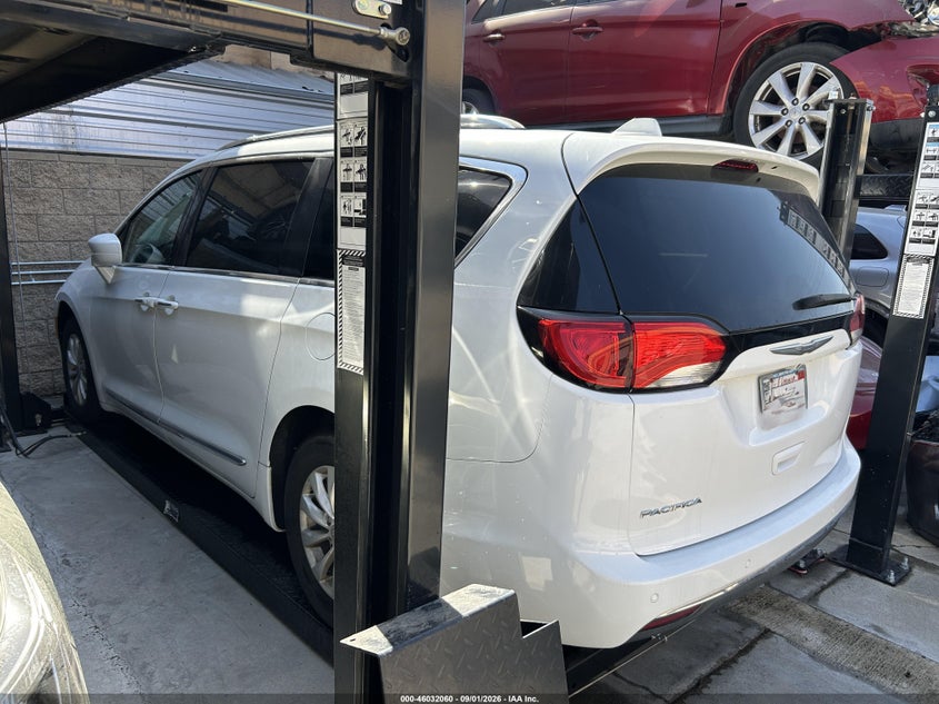 2018 CHRYSLER PACIFICA VAN 3.6L V-6 DOHC, VVT, REGULAR , 287HP