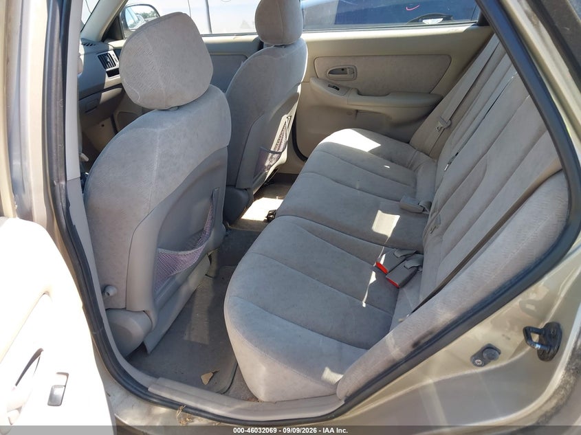 HYUNDAI ELANTRA 2005 VIN KMHDN56D65U165685