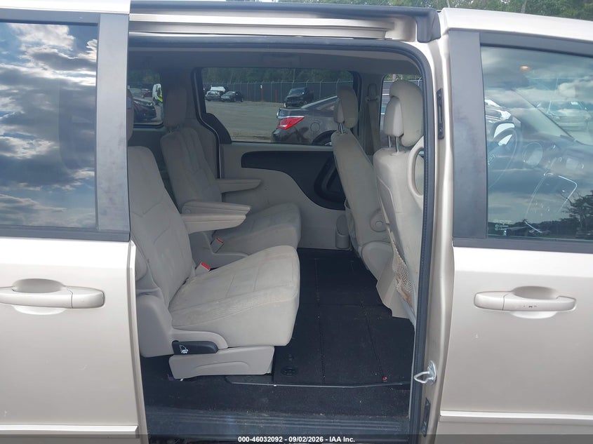 Фото 8 - DODGE GRAND CARAVAN