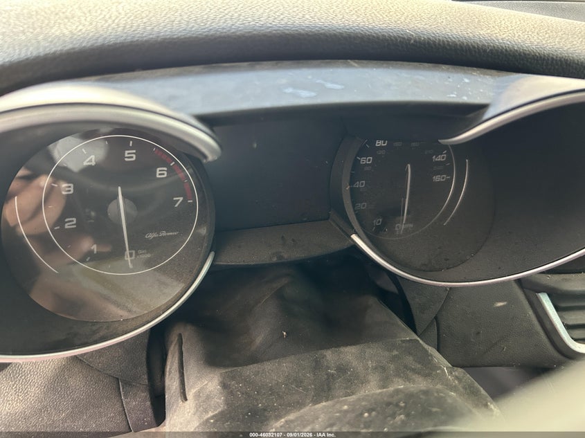 2022 ALFA ROMEO GIULIA auction photo 7