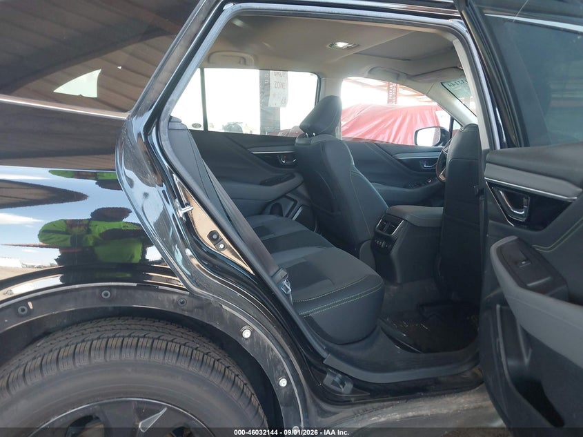 2021 SUBARU OUTBACK auction photo 8