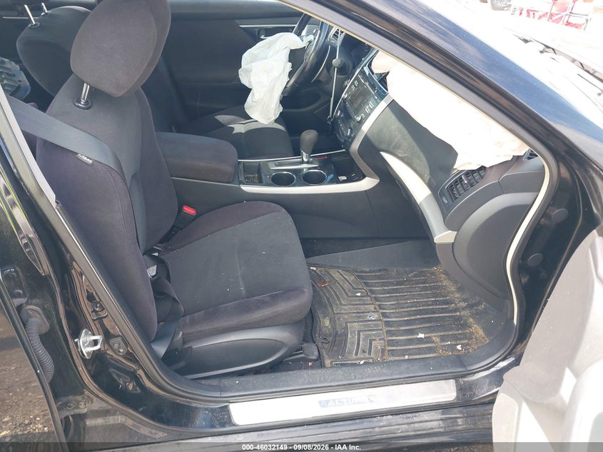 2013 NISSAN ALTIMA auction photo 5