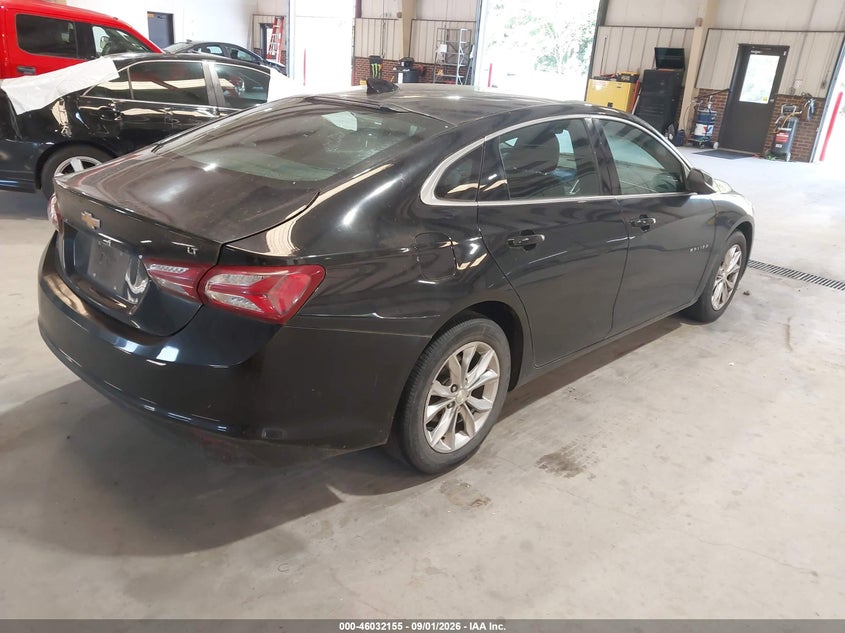 2019 CHEVROLET MALIBU auction photo 4