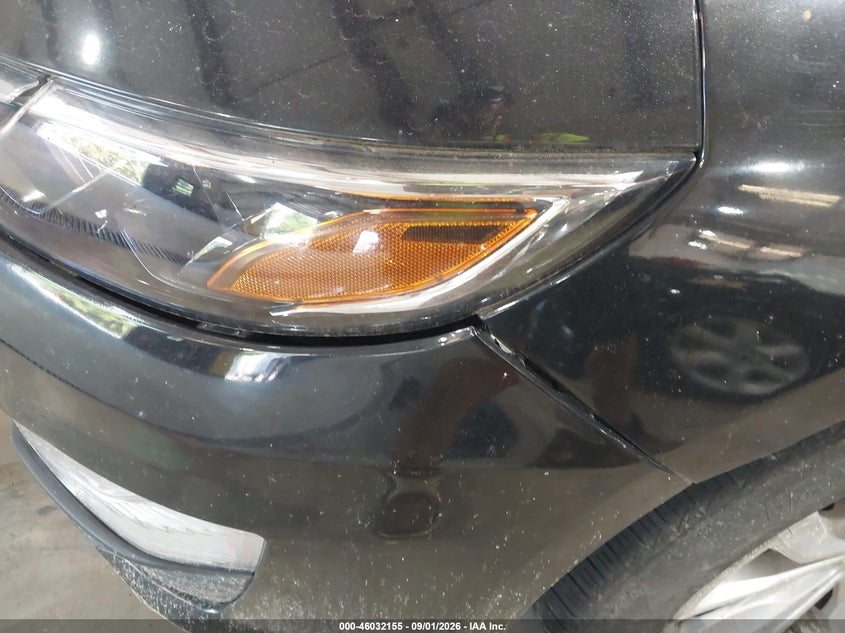 2019 CHEVROLET MALIBU auction photo 6