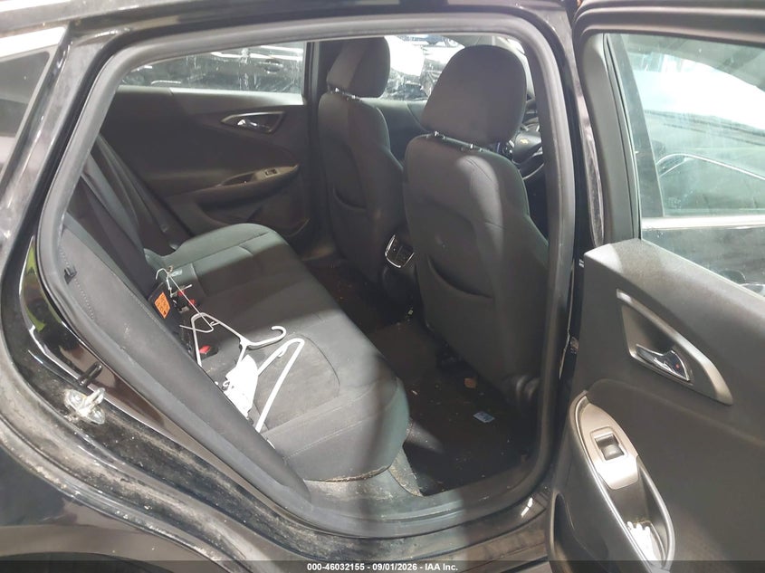 2019 CHEVROLET MALIBU auction photo 8