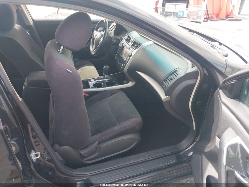 2013 NISSAN ALTIMA auction photo 5