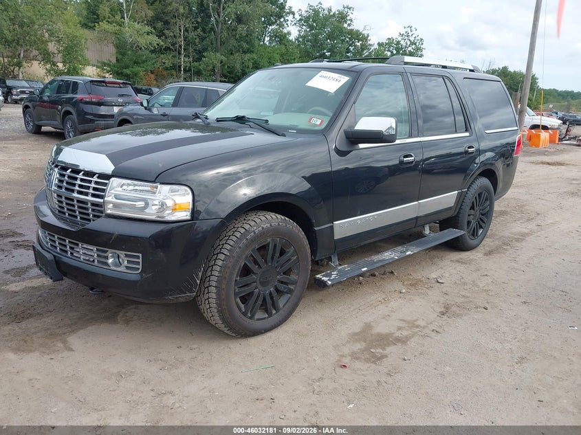 2013 LINCOLN NAVIGATOR auction photo 2
