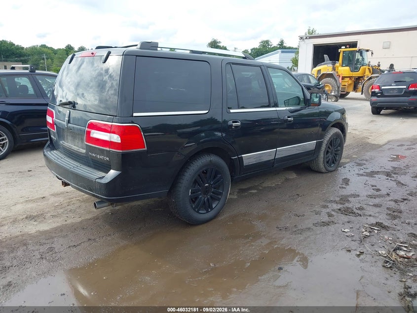 2013 LINCOLN NAVIGATOR auction photo 4