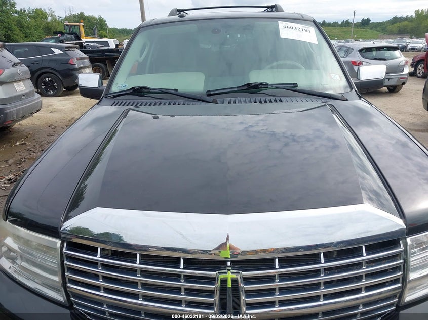 2013 LINCOLN NAVIGATOR auction photo 6