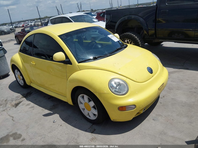 1998 VOLKSWAGEN NEW BEETLE auction photo 1