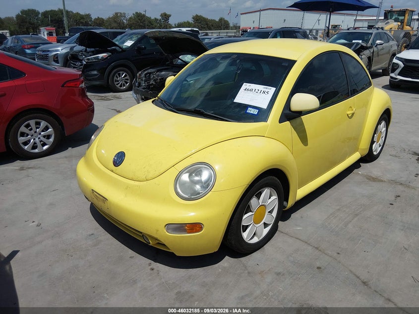 1998 VOLKSWAGEN NEW BEETLE auction photo 2