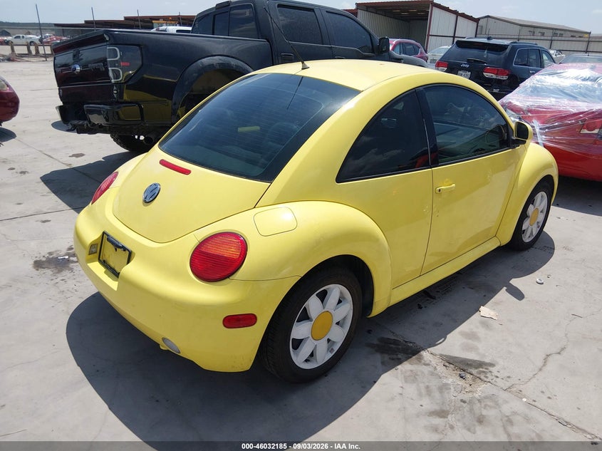 1998 VOLKSWAGEN NEW BEETLE auction photo 4