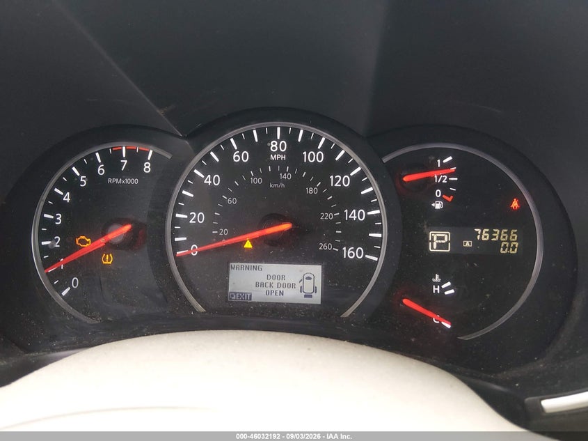 2015 NISSAN QUEST auction photo 7